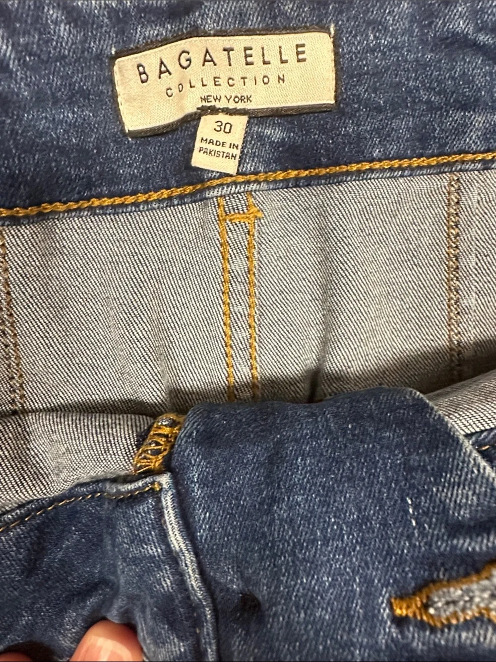 Classic Wide-Leg Blue Women’s Jeans - Picture 5 of 7